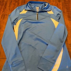 IZOD Blue Pull Over